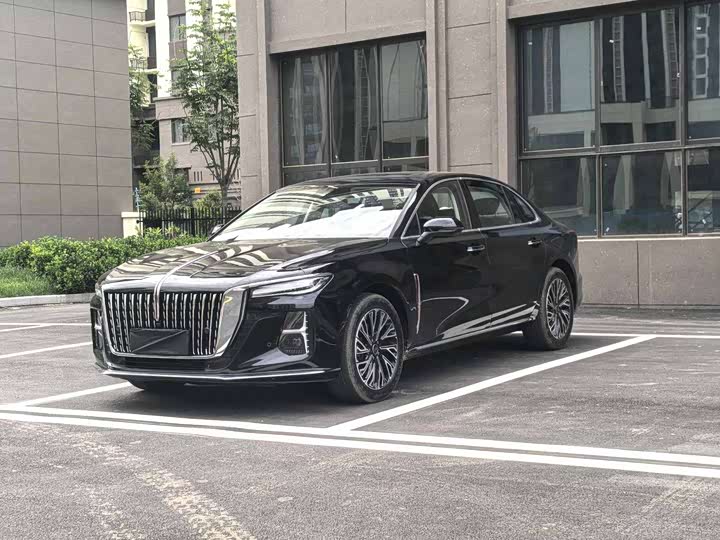 Hongqi H5 2025 Model 2.0T Automatic Qichang Edition