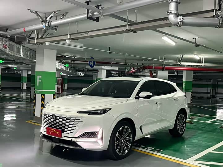 Changan UNI-K 2021 2.0T Distinguished Edition
