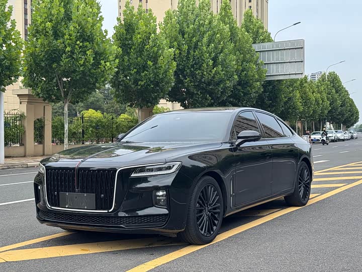 Hongqi H9 2022 2.0T Zhilian Flagship Edition