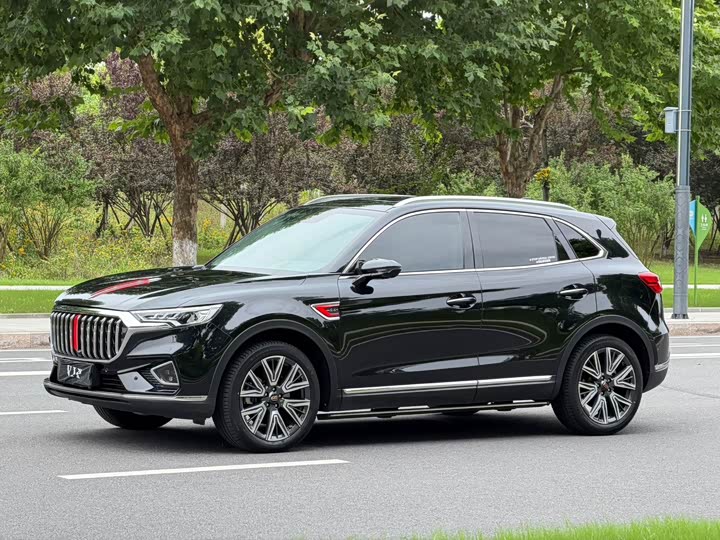 Hongqi HS5 2022 Facelift 2.0T Zhilian Qixiang Four-Wheel Drive Edition
