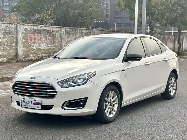 Forex 2019 facelift 1.5L automatic quality model National VI