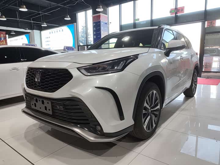 2026 Crown Lufang 2024 2.5L HEV four-wheel drive premium version