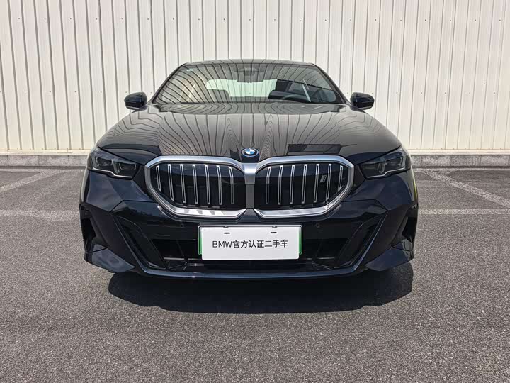 BMW i5 2025 eDrive 35L M Sport Package