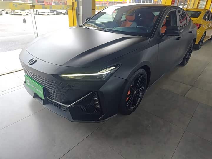 Changan UNI-V 2022 1.5T ZunGui Edition