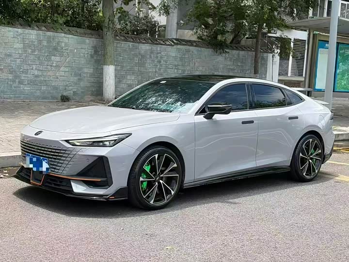 Changan UNI-V 2022 1.5T Sport