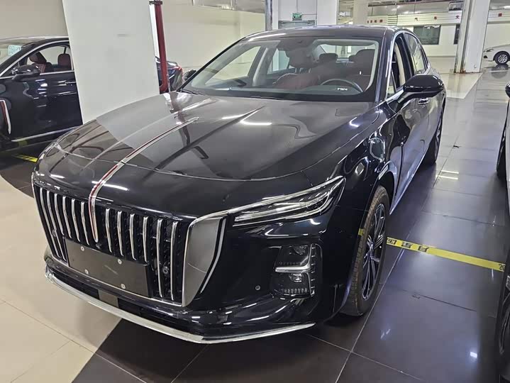 Hongqi H5 PHEV 2025 Model 130 Super Hybrid Edition