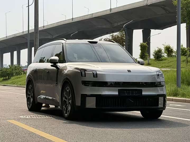 Lynk & Co 900 2025 1.5T Ultra 6-seater
