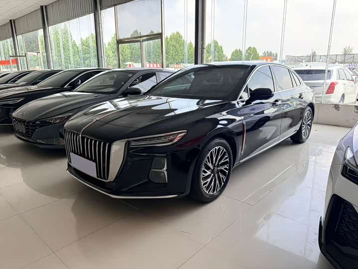 Hongqi H5 2023 2.0T automatic smart connected flag version