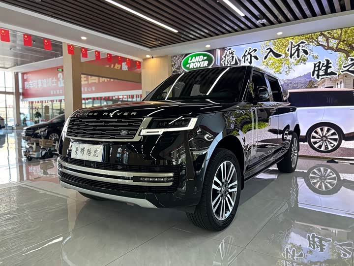 Range Rover 2023 3.0 L6 400PS Seven-seater Extended Edition