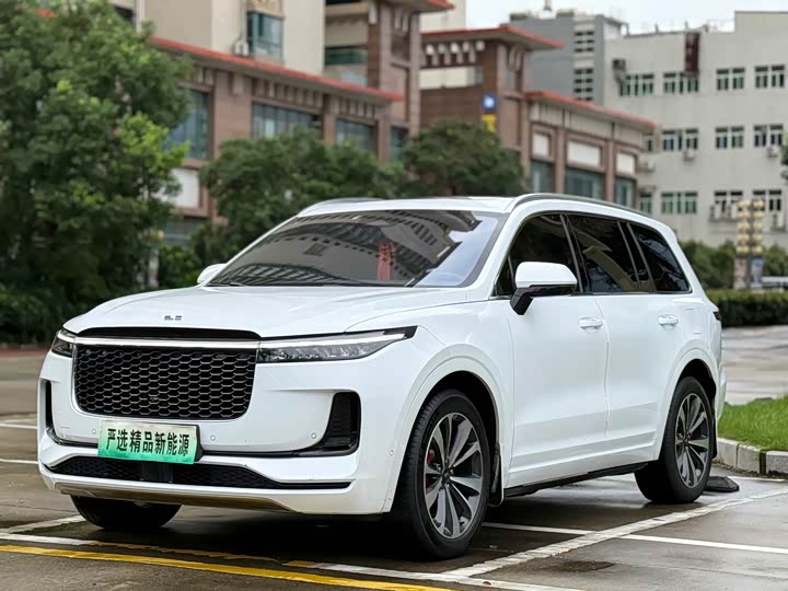 Li ONE 2021 Extended Range 6-Seat Version