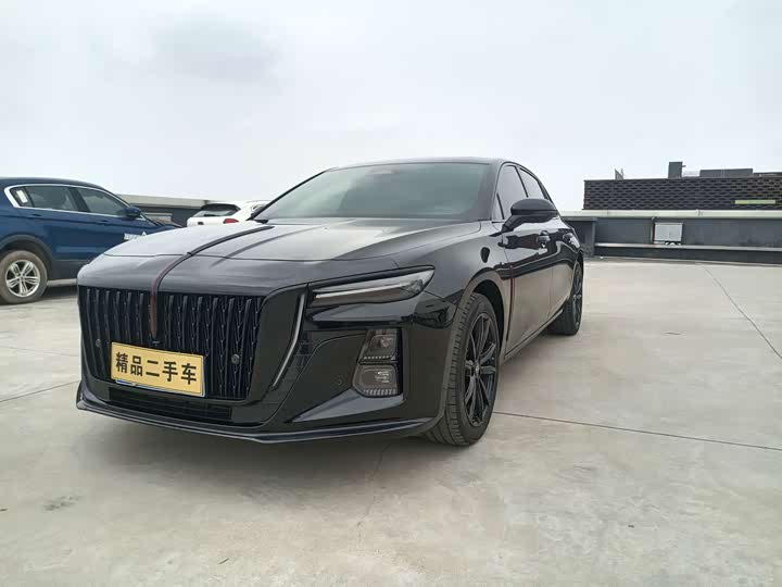 Hongqi H5 2025 Model 2.0T Edition