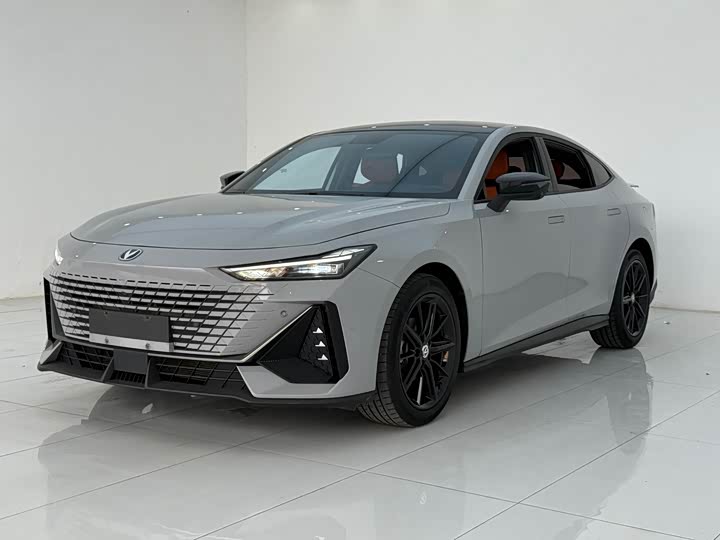 Changan UNI-V 2023 1.5T Sport Edition