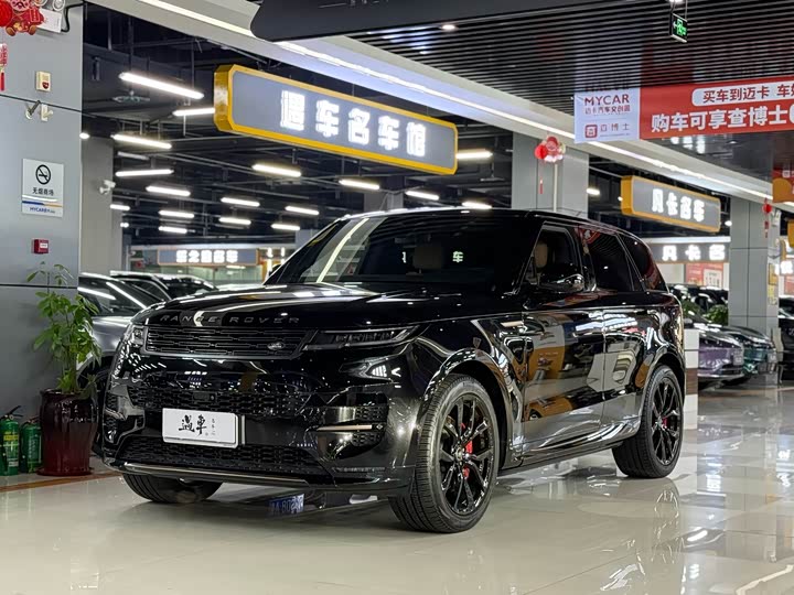 Range Rover Sport 2025 400PS Dynamic SE