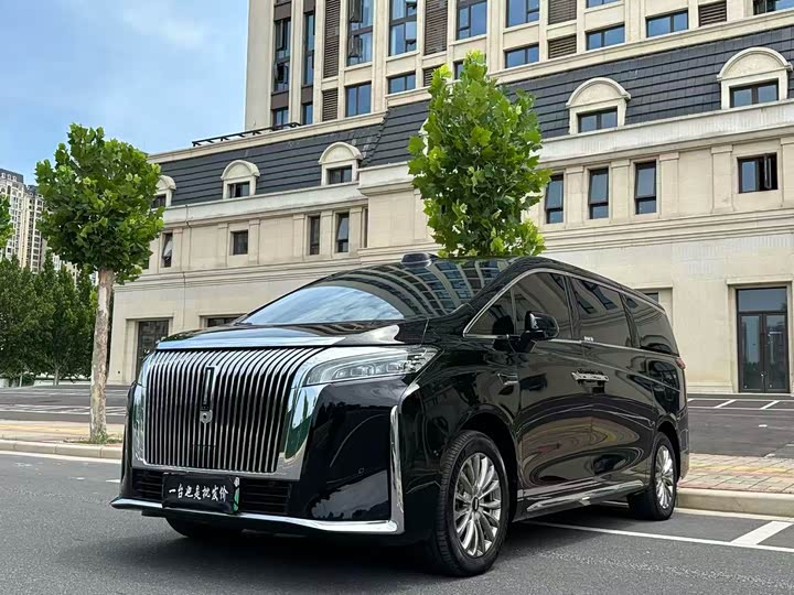 2025 Model AWD8