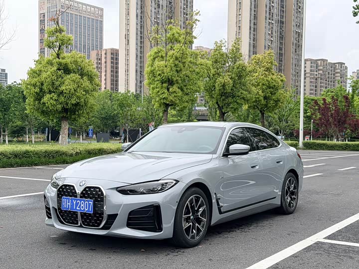 4 2024 Model 425i Gran Coupe M