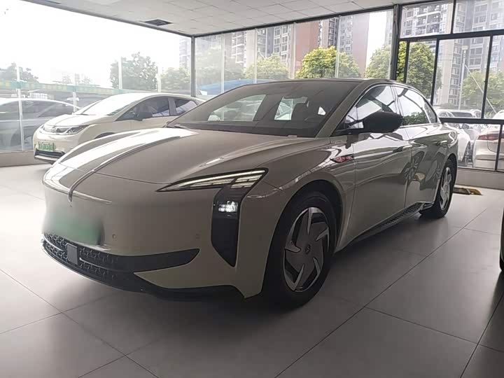 Hongqi EH7 2025 690 Smart Select Edition