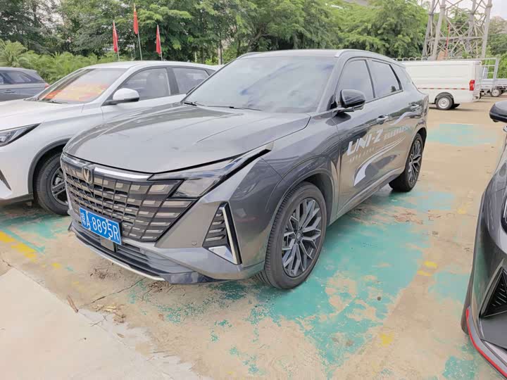 Changan UNI-Z 2025 1.5T premium model