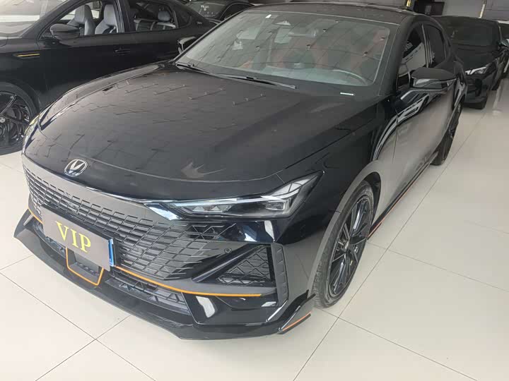 Changan UNI-V 2023 1.5T Sport Edition