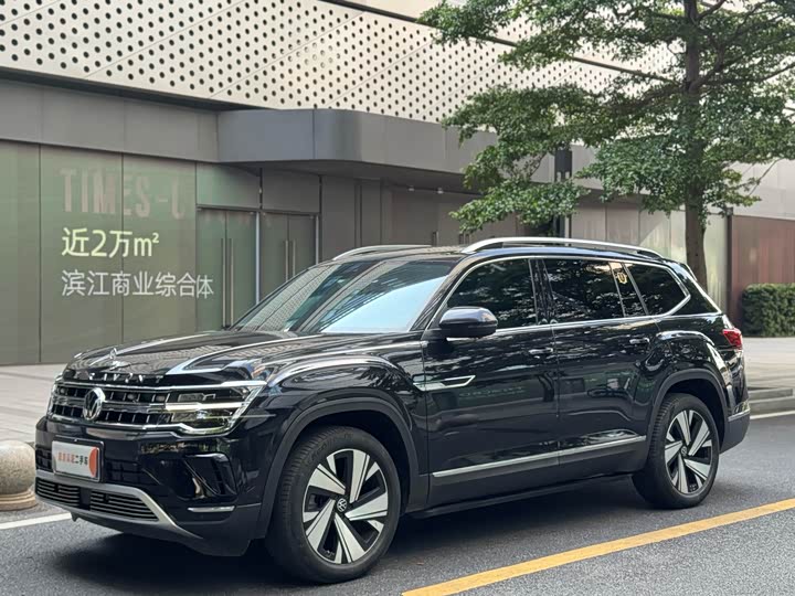 Touron 2023 380TSI four-wheel drive luxury version