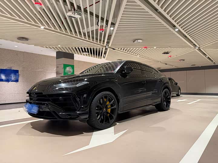 2024 Urus 2023 4.0T V8 S