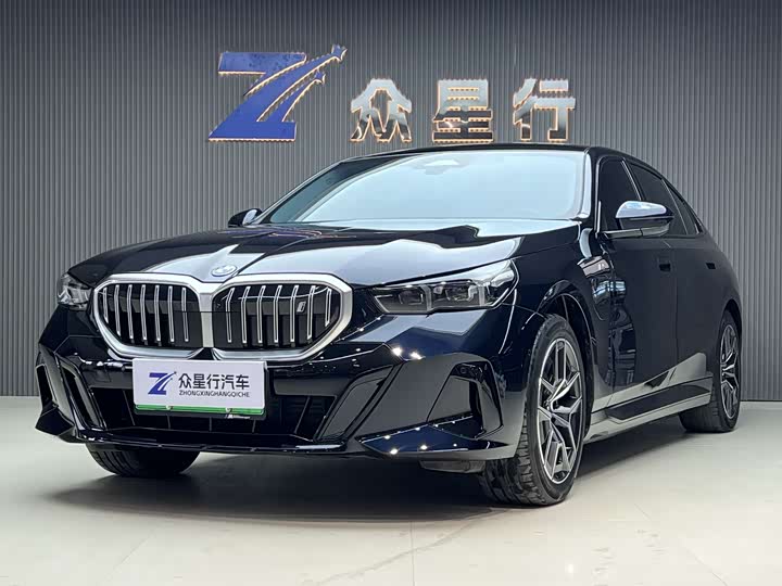 BMWi5 2025 Model eDrive 40L M Sports Package