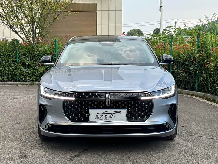 Lincoln Z 2022 facelift i-exclusive edition