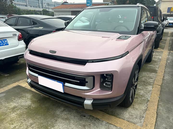 Geely ICON 2023 1.5TD Chocolate Mellow Edition