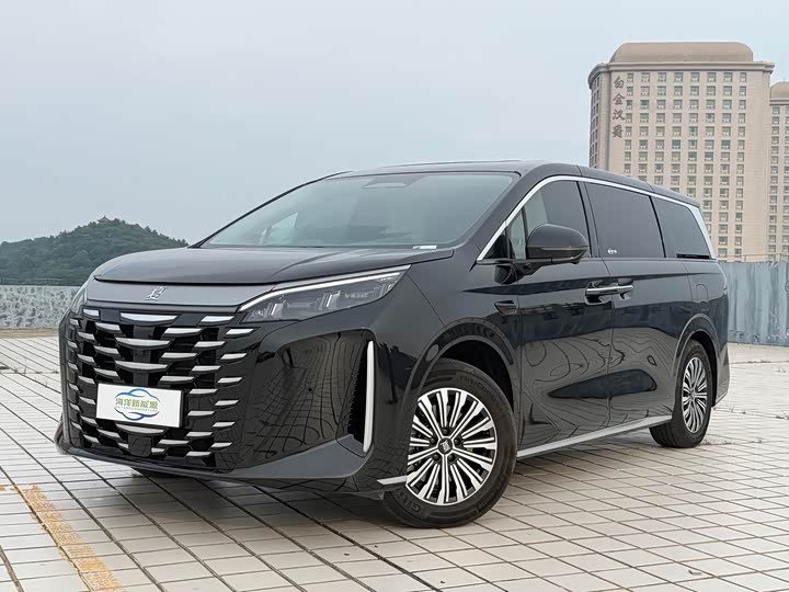Summer 2026 DM-i 1.5T 218KM transcendent type