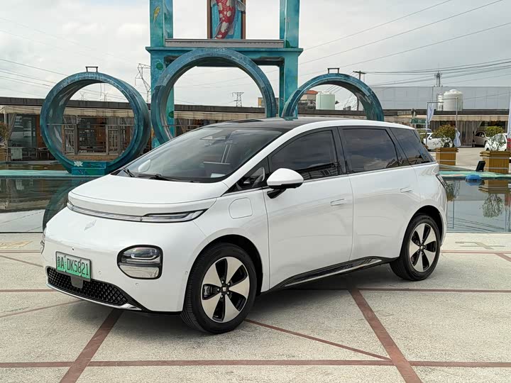 Baojun Yunduo 2023 460 Max Lingxi Edition