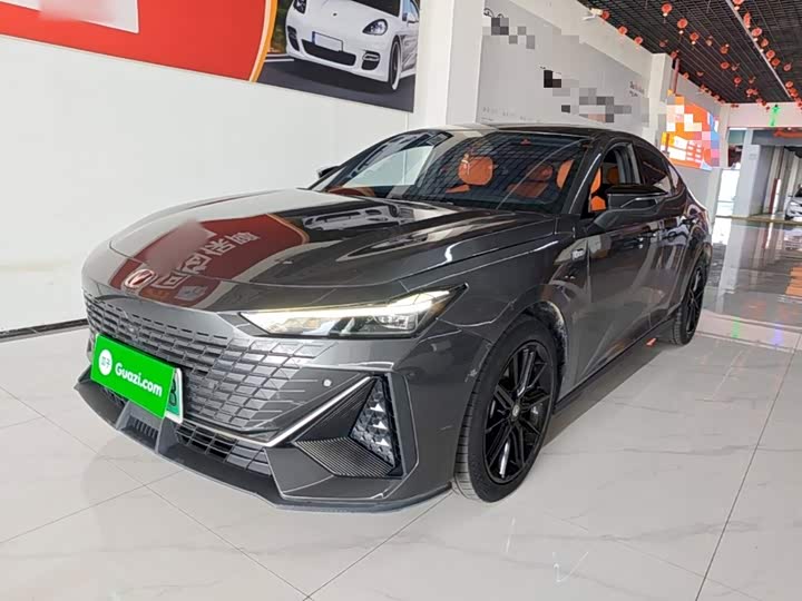 Changan UNI-V Smart iDD 2023 Smart iDD 1.5T 113km smart fun model