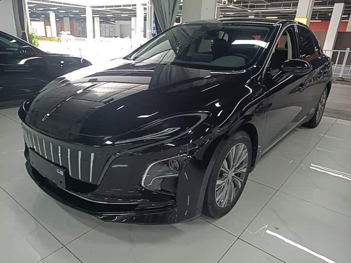Hongqi E-QM5 2022 431km Charging Enjoyment Edition