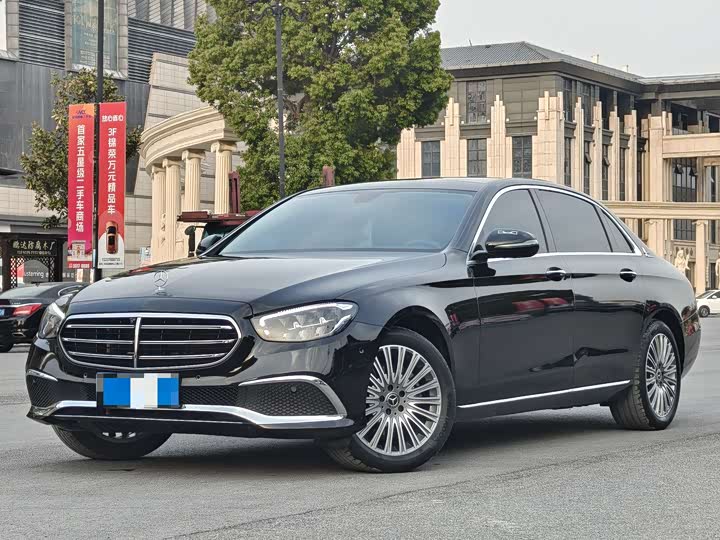 Mercedes-Benz E-Class 2023 E 300 L luxury model