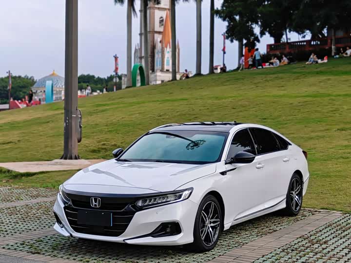 Accord 2022 260TURBO Magic Night Premium Edition