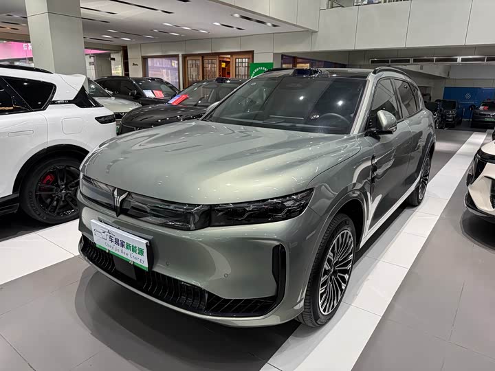 Lantu FREE 2025 FREE four-wheel drive Qiankun version