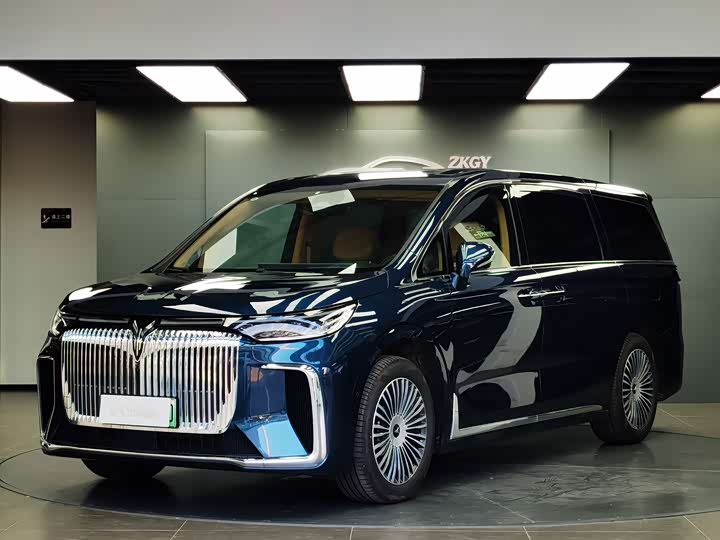 Lantu Dreamer 2025 PHEV four-wheel drive flagship Kunpeng version