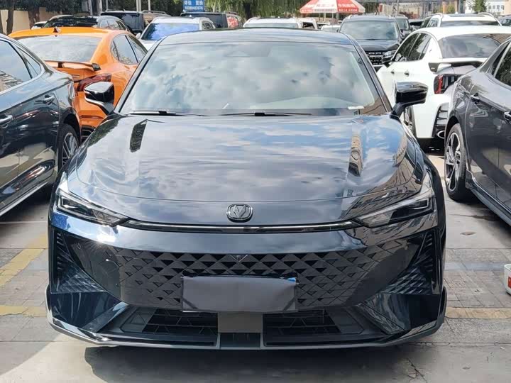 Changan UNI-V 2024 1.5T exclusive model