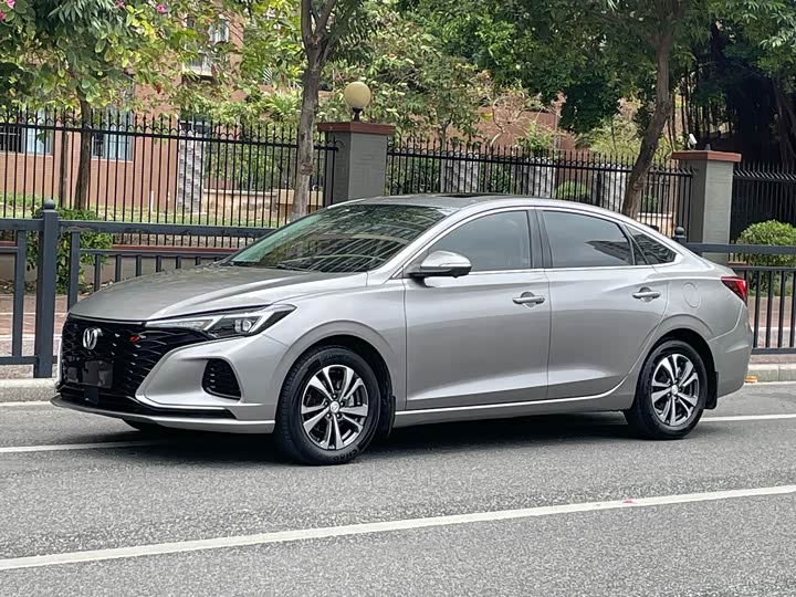 EADO 2021 PLUS Blue Whale NE 1.4T GDI DCT Premium Type