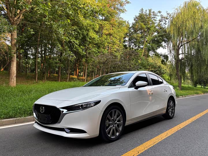 Mazda3 Angkesela 2022 2.0L automatic quality version