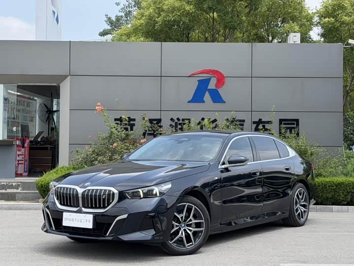 BMW i5 2025 eDrive 35L M Sports Package