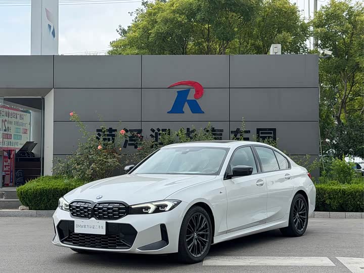 BMW 3 Series 2024 325i M Sports Night Package