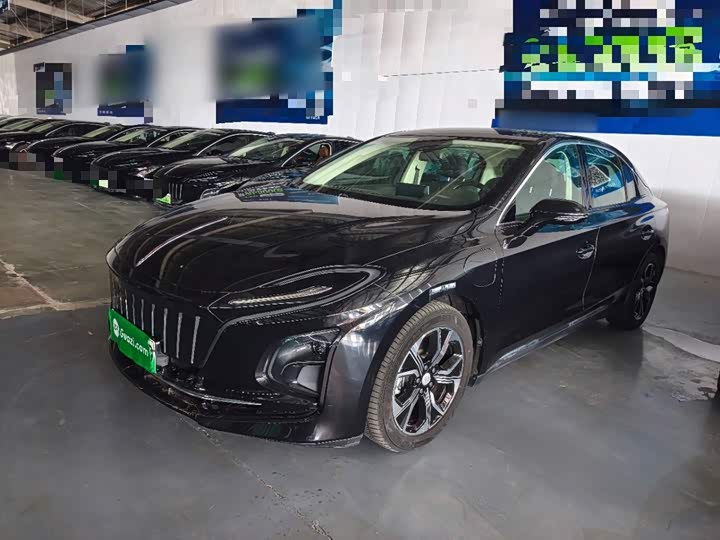 Hongqi E-QM5 2022 431km Charging Enjoyment Edition