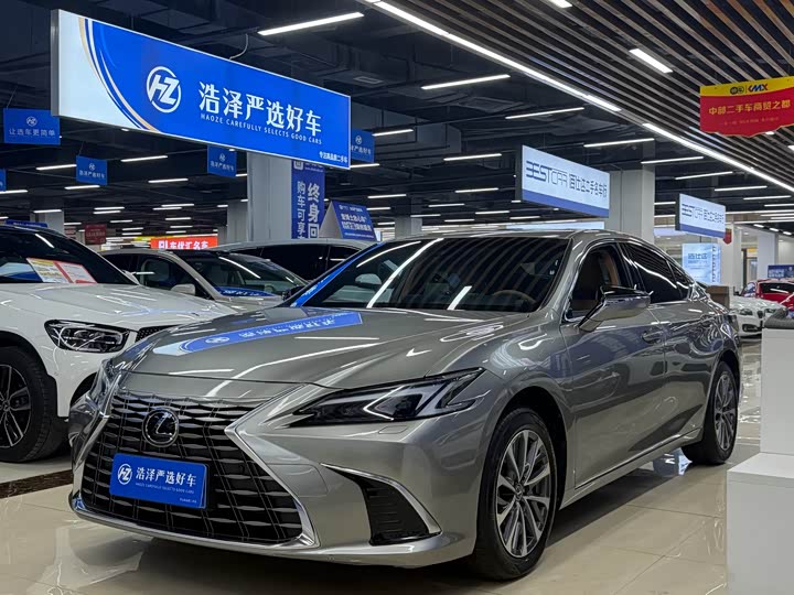 Lexus ES 2025 200 Premium Edition