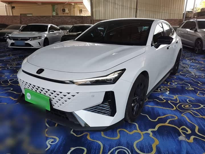 Changan UNI-V 2024 1.5T premium model
