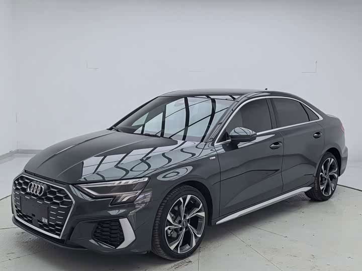 Audi A3 2023 facelift A3L Limousine 35 TFSI luxury sports model