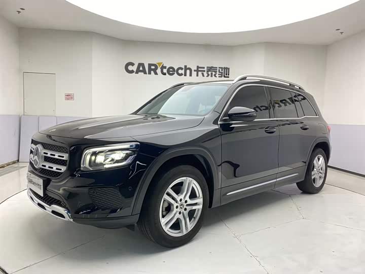 Mercedes-Benz GLB 2023 GLB 200 Fashion Model