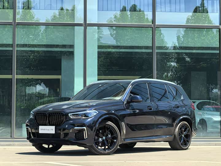 BMW X5 2022 facelift xDrive 40Li M sports package