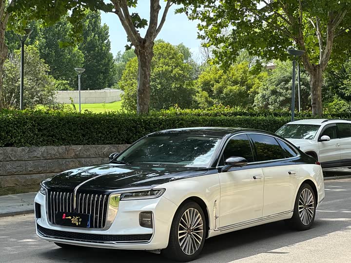 Hongqi H9 2020 2.0T Zhilian Flagship Edition