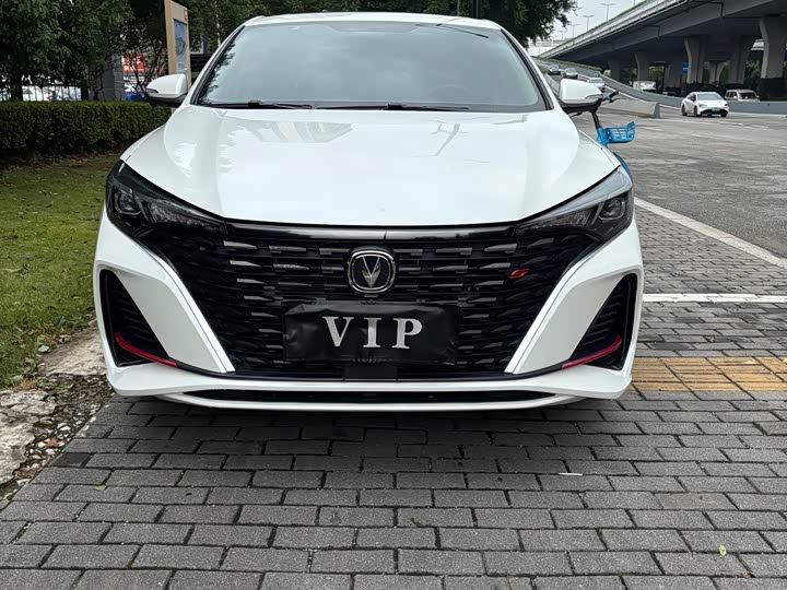 EADO 2022 PLUS Blue Whale NE 1.4T GDI DCT Premium Edition