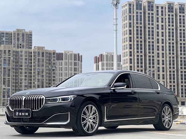 BMW 7 Series 2021 740Li xDrive Executive Luxury Line