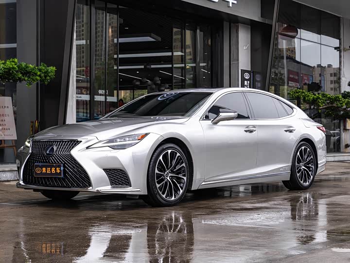 2022 Lexus LS 2021 500h Executive Edition